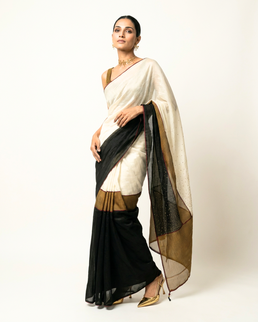 Goonj Chanderi Saree - Gold, Ivory & Charcoal
