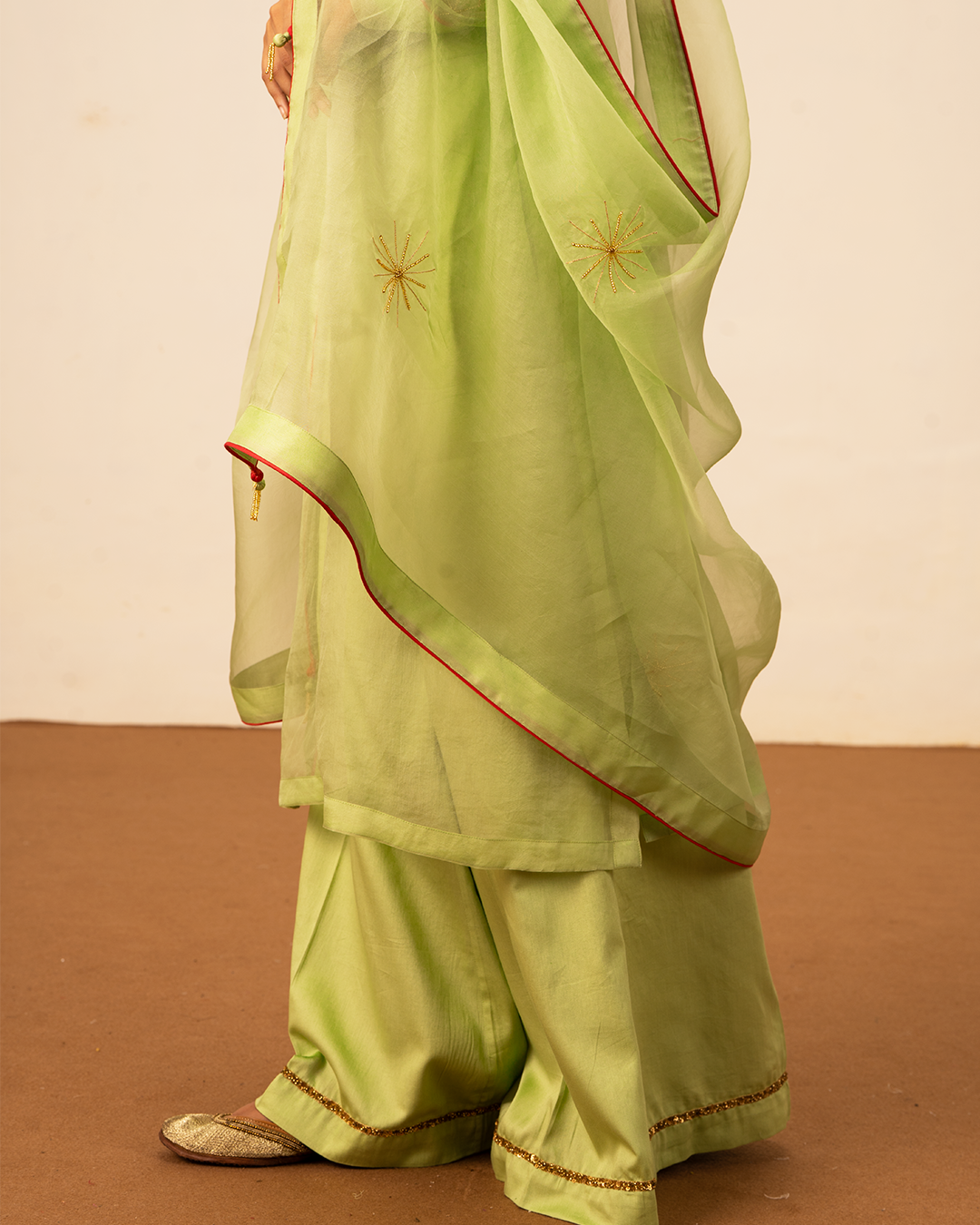 Riva Straight Kurta Set