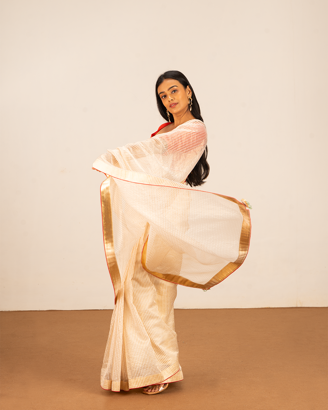 Aura Saree