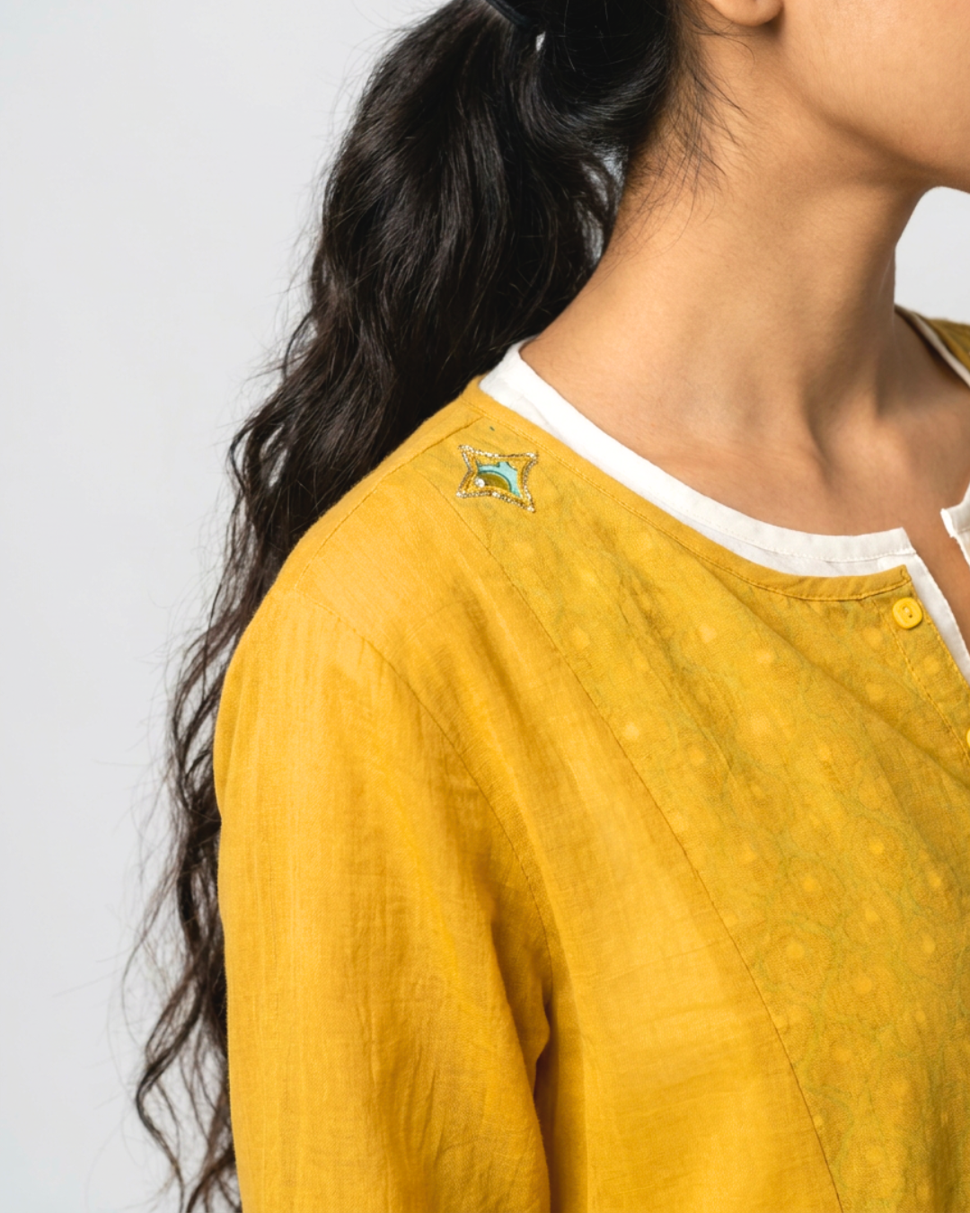 Dhoop Mul Kurta Set - Mustard & White