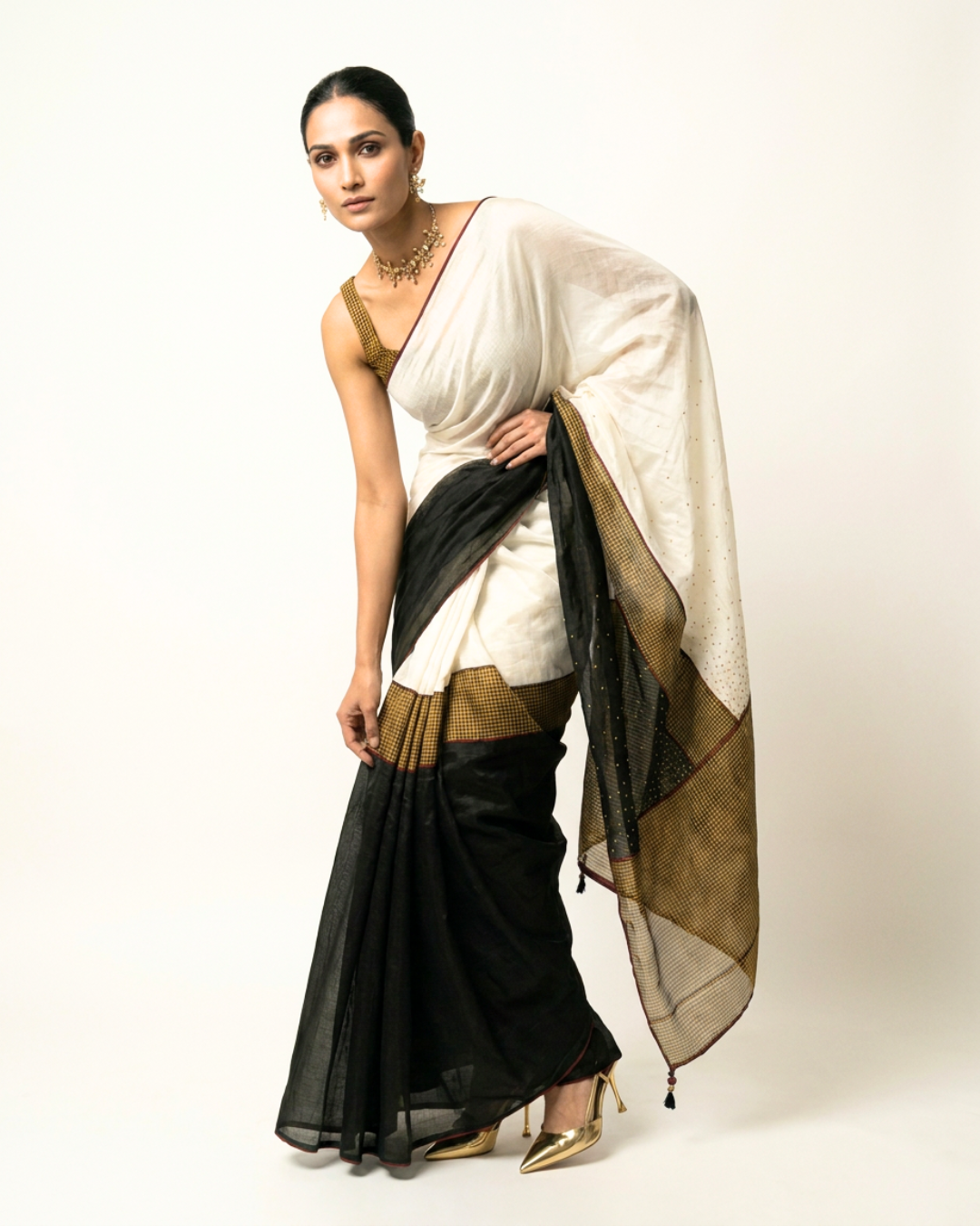 Goonj Chanderi Saree - Gold, Ivory & Charcoal