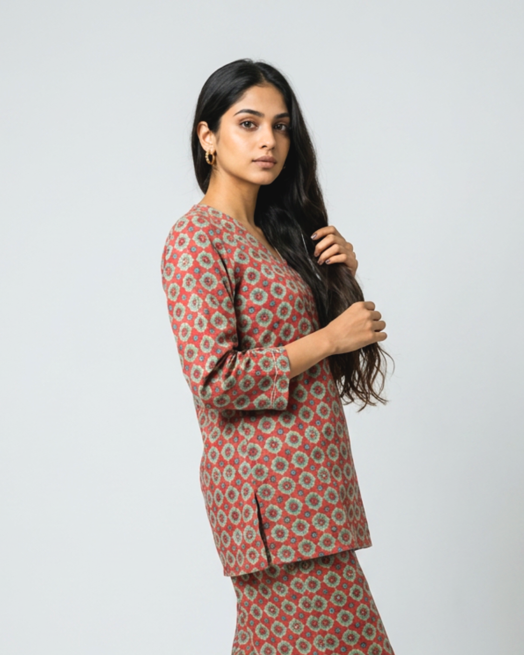 Taal Mul Kurta - Crimson Red