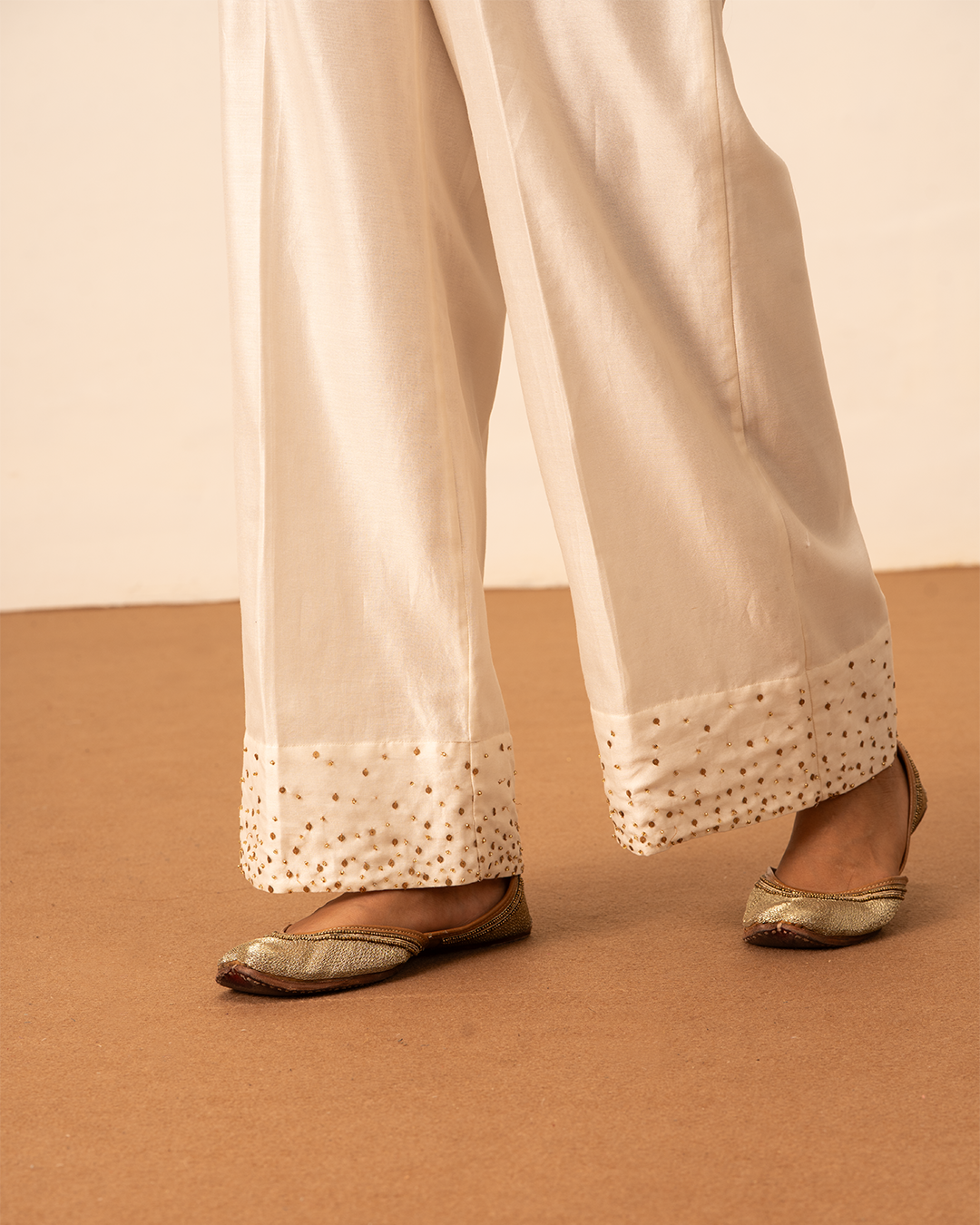 Nara Straight Pants