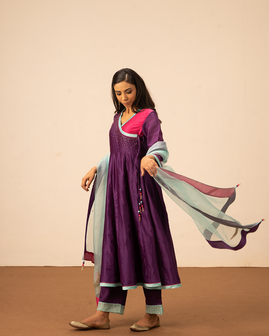 Orin Angrakha Kurta Set