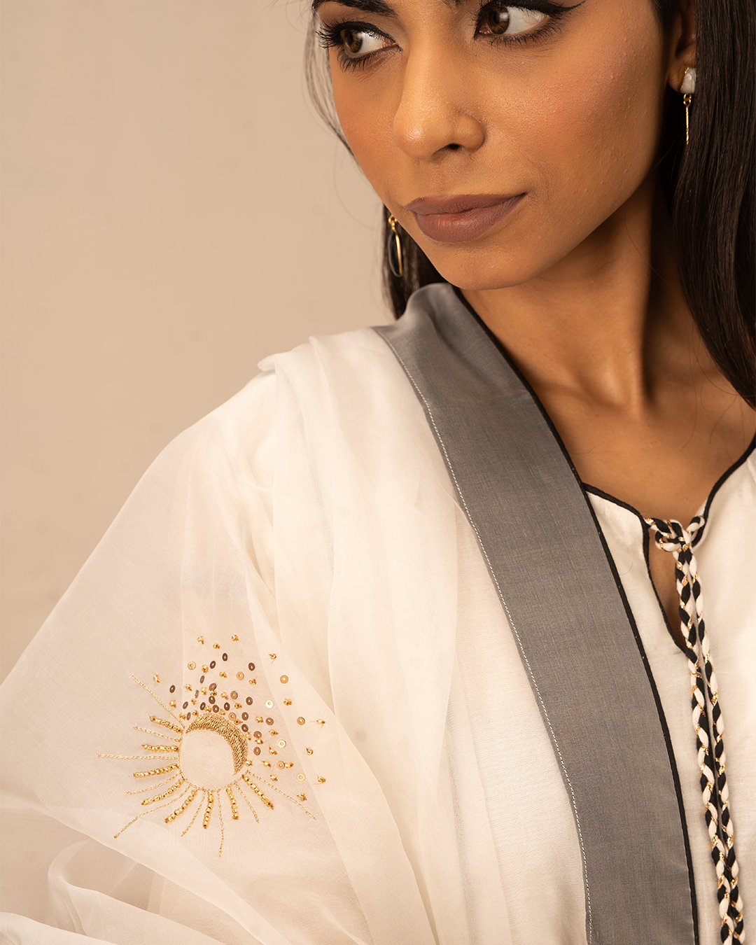 Aven Anarkali Kurta Set