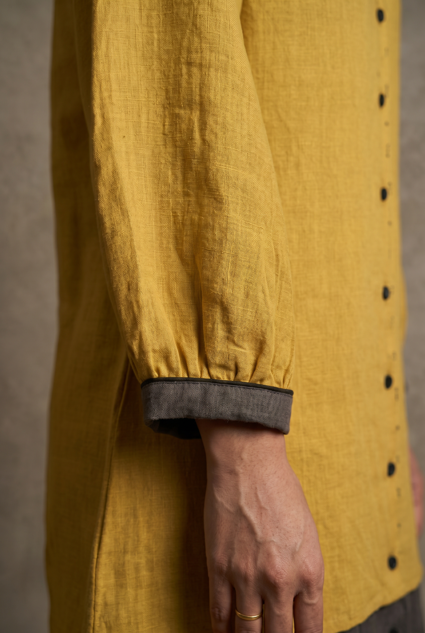 Industale-Driftblock Linen Dress - Mustard Yellow-6