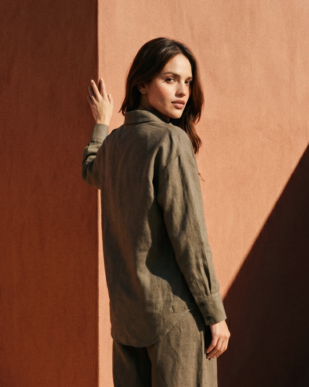 Industale-Linenen-on-me-smoke-grey-