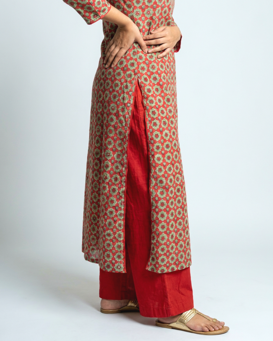 Vaani Cotton Pants - Crimson Red