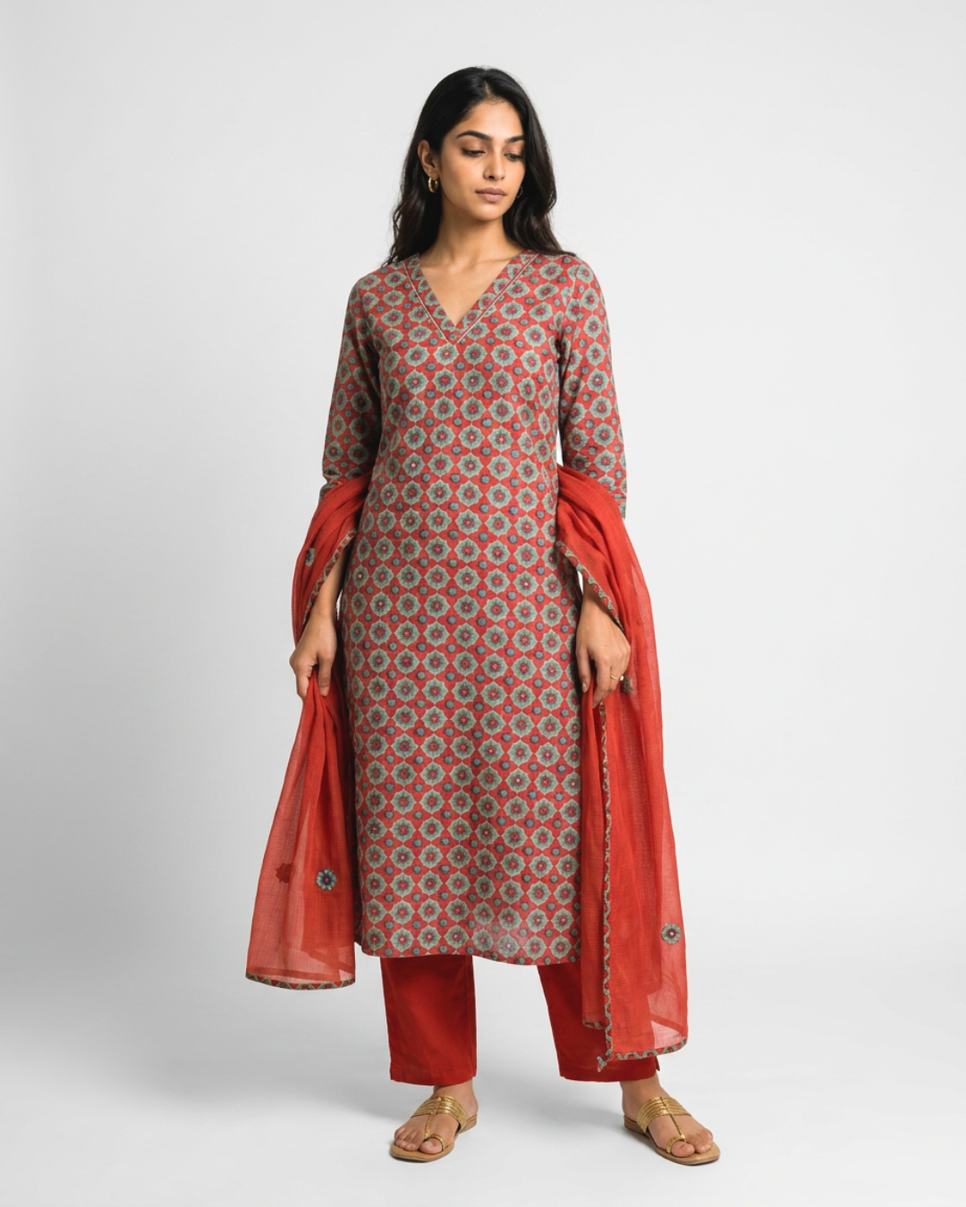 Vaani Mul Kurta Set - Crimson Red