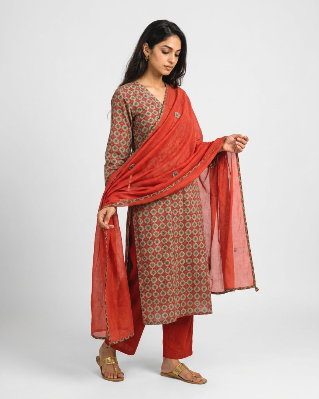 Vaani Mul Kurta Set - Crimson Red
